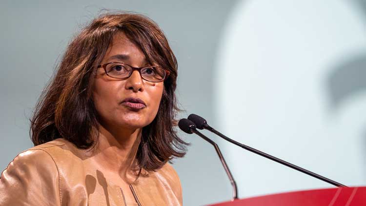 Aruna D Pradhan, MD delivers the results of PROMINENT: A Randomized Trial of Pemafibrate for Triglyceride Reduction in the Prevention of Cardiovascular Disease, at #AHA22 in Chicago. 