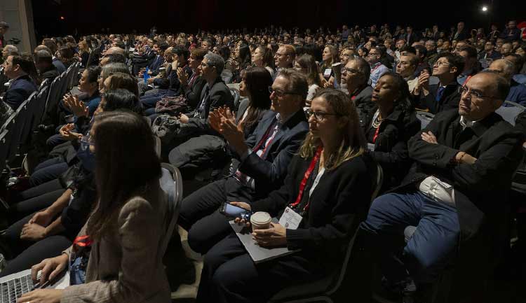 Hundreds of attendees pay close attention during Main Event I at #AHA23 in Philadelphia.