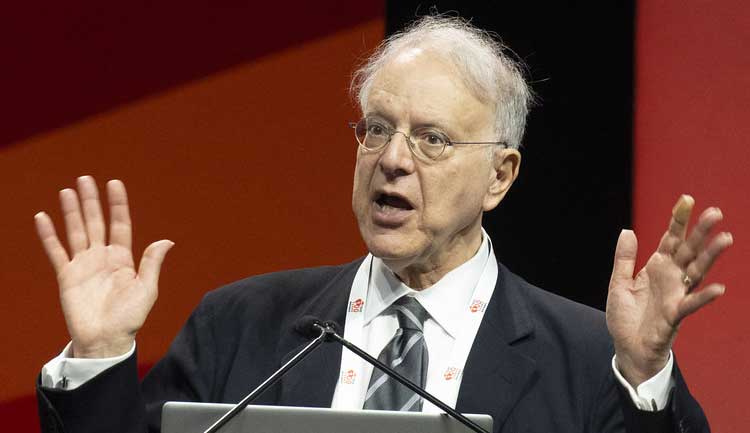 Milton Packer presents SUMMIT during #AHA24